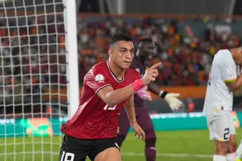 مصطفى محمد: هدفنا التتويج بأمم أفريقيا.. ولا ننظر لأسماء المنتخبات